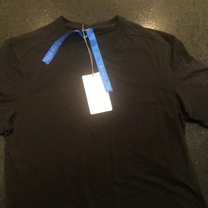 Kit and Ace Mens L Black Crew Knit